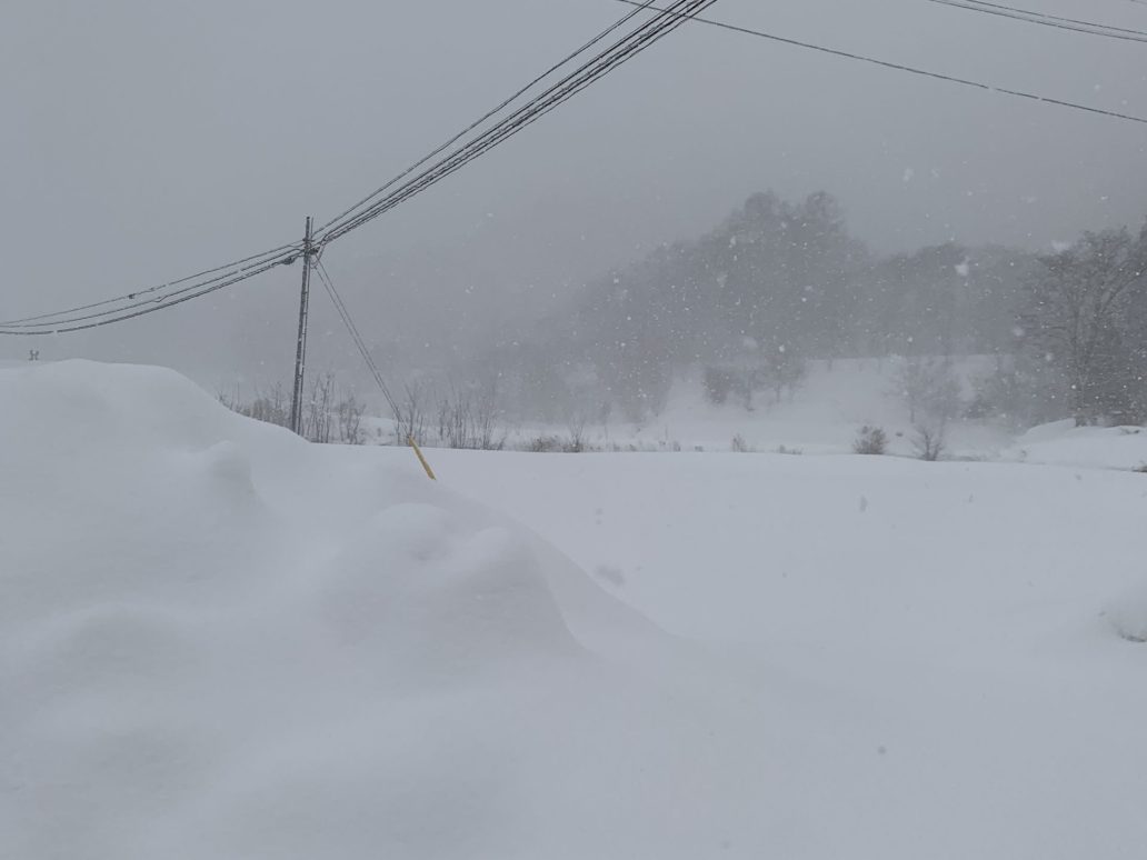 八幡平市雪風景